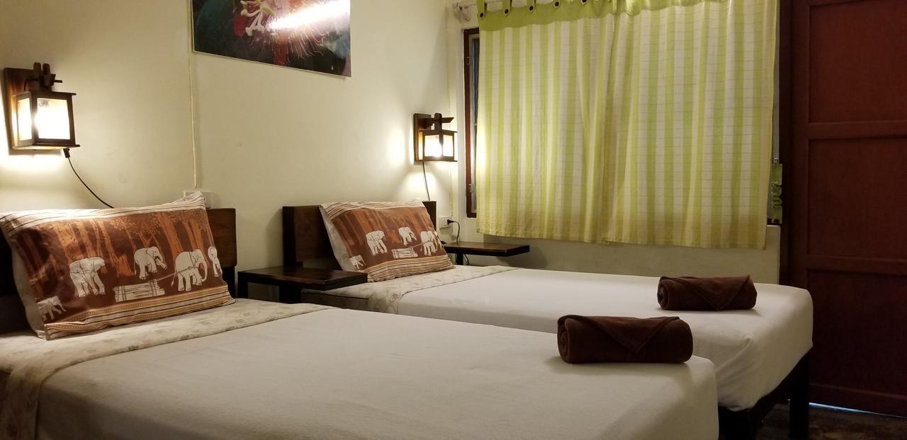 Siriwan Guesthouse Τσιάνγκ Μάι Εξωτερικό φωτογραφία