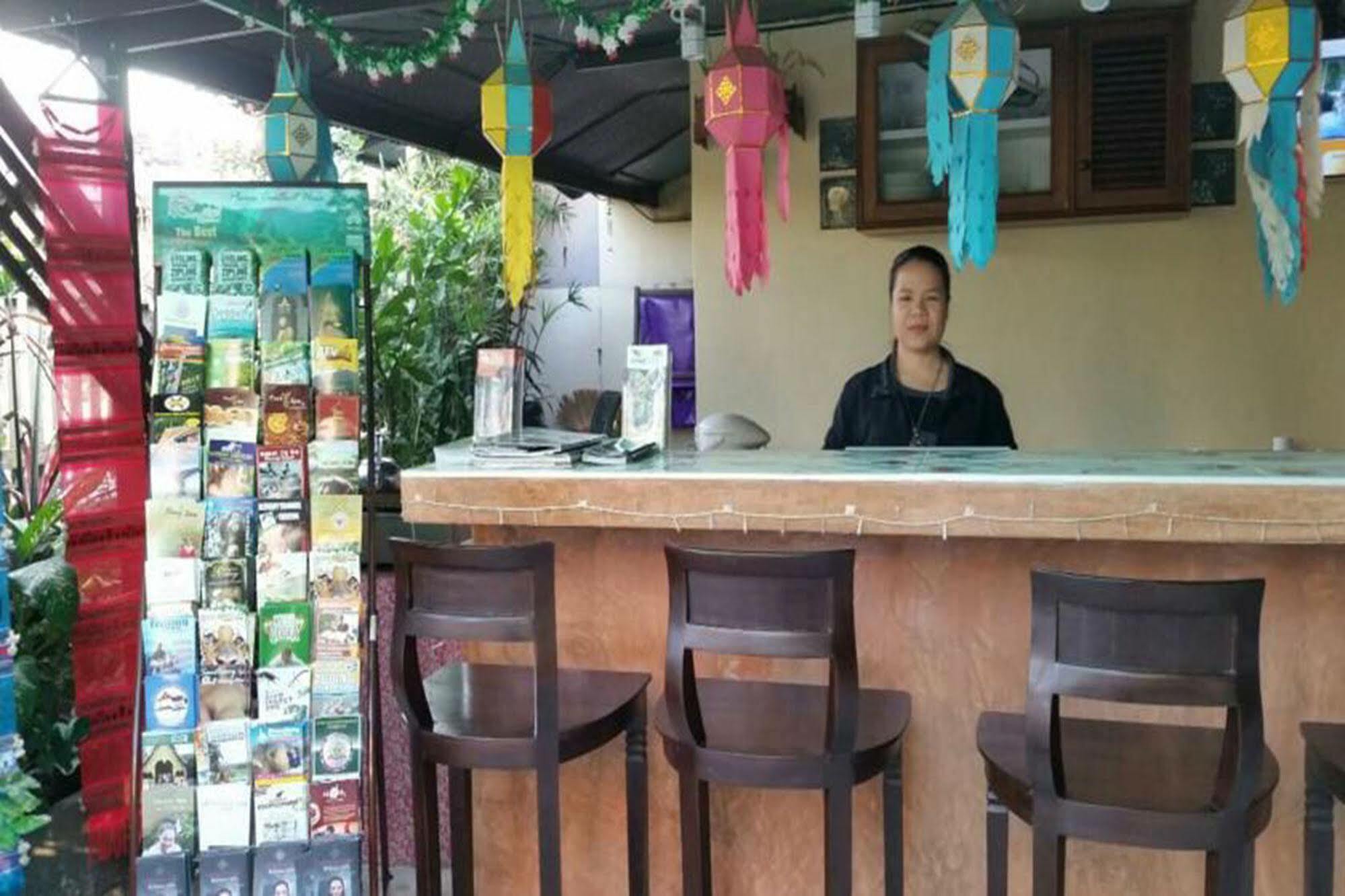 Siriwan Guesthouse Τσιάνγκ Μάι Εξωτερικό φωτογραφία
